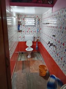 Bathroom Image of 870 Sq.ft 2 BHK Apartment / Flat for rent in Howrah Railway Station Howrah for Rs. 16000
