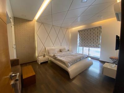 Bedroom Image of 3420 Sq.ft 4 BHK Apartment / Flat for sale in Satellite Ahmedabad for Rs. 38000000