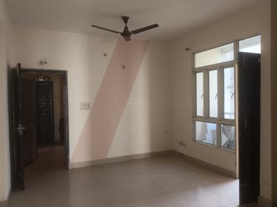Living Room Image of 915 Sq.ft 2 BHK Apartment / Flat for rent in Supertech Livingston, Crossings Republik Ghaziabad for Rs. 18000