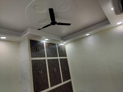 Bedroom Image of 1600 Sq.ft 2 BHK Builder Floor for rent in Sector 48 Noida for Rs. 32000