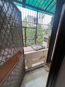 Balcony Image of 1000 Sq.ft 2 BHK Builder Floor for rent in RWA Lajpat Nagar 4 Colonies, Lajpat Nagar New Delhi for Rs. 40000