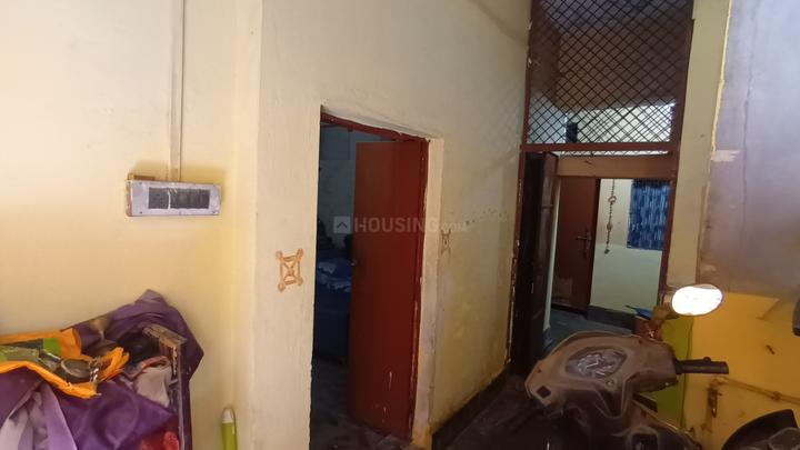 69 Nanak nagar  Main Image 1