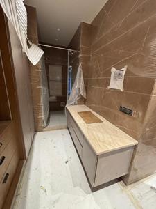 Bathroom Image of 2700 Sq.ft 4 BHK Duplex for sale in Gulmohar Park New Delhi for Rs. 140000000