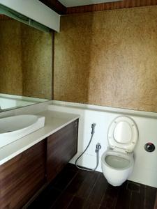 Image of 2400 Sq.ft 4 BHK Apartment / Flat for sale in Juhu, Mumbai for Rs. 200000000