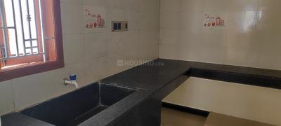 Kitchen Image of 600 Sq.ft 2 BHK Apartment / Flat for rent in Solar Erode for Rs. 7200