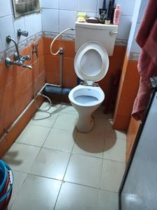 Bathroom Image of 525 Sq.ft 1 BHK Independent House for sale in Rashmi Pink City Phase I, Naigaon East Naigaon for Rs. 3500000