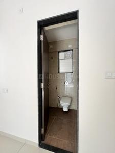 Bathroom Image of 923 Sq.ft 3 BHK Apartment / Flat for rent in Vilas Yashwin Orizzonte, Chokhi Dhani Pune for Rs. 45000
