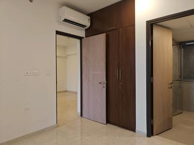 Bedroom Image of 1000 Sq.ft 3 BHK Apartment / Flat for sale in Lodha Aura, Sion Mumbai for Rs. 40000000