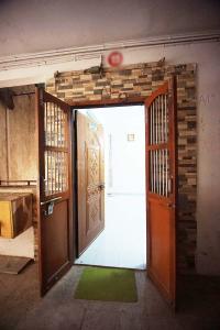 Image of 855 Sq.ft 2 BHK Apartment / Flat for sale in Bodakdev, Ahmedabad for Rs. 5400000