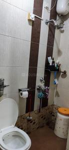 Bathroom Image of 900 Sq.ft 2 BHK Apartment / Flat for sale in Dadar East Mumbai for Rs. 35000000