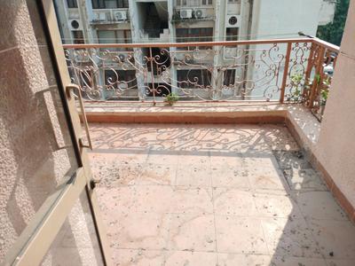 Balcony Image of 1900 Sq.ft 3 BHK Apartment / Flat for sale in Sector 22 Dwarka New Delhi for Rs. 28800000