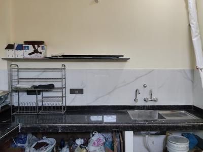Kitchen Image of 600 Sq.ft 1 BHK Builder Floor for rent in Baba Kailasha Enclave Extension, Sultanpur Road Lucknow for Rs. 7000