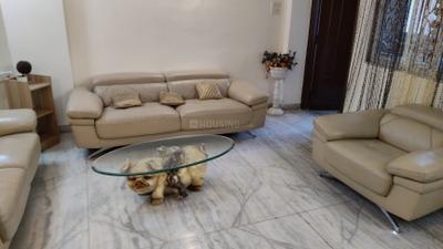 Living Room Image of 2000 Sq.ft 3 BHK Apartment / Flat for rent in Palasia Indore for Rs. 60000