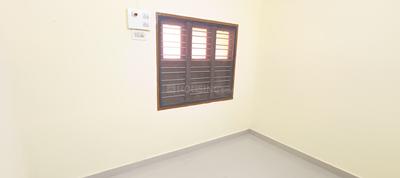 Bedroom Image of 1500 Sq.ft 2 BHK Independent House for rent in Saibaba Colony Coimbatore for Rs. 23000