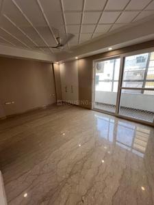 Bedroom Image of 1800 Sq.ft 4 BHK Builder Floor for sale in Safdarjung Enclave New Delhi for Rs. 60000000