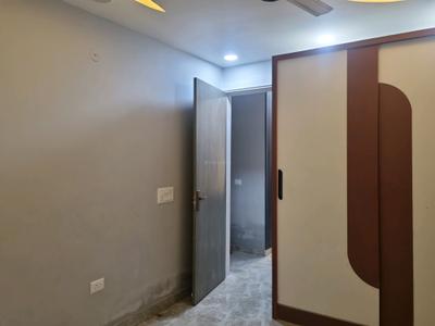 Bedroom Image of 810 Sq.ft 2.5 BHK Builder Floor for sale in Mahavir Enclave New Delhi for Rs. 7200000