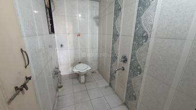 GK Dwarka Sun Crest Phase 3 Bathroom 3