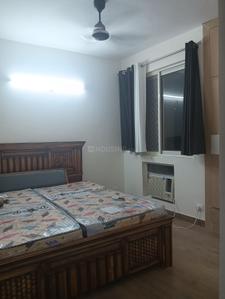 Bedroom Image of 960 Sq.ft 2 BHK Apartment / Flat for rent in Jaypee Kosmos, Sector 134 Noida for Rs. 32000