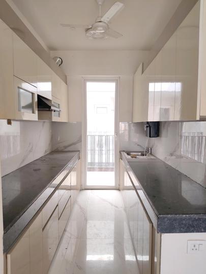 Smart World Gems Main Image 1