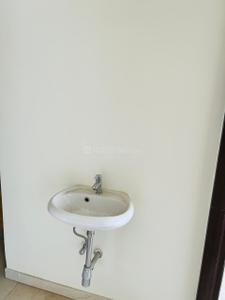 Image of 753 Sq.ft 2 BHK Apartment / Flat for rent in Omkar Signet, Malad East, Mumbai for Rs. 58000