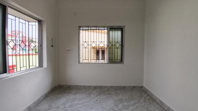 Bedroom Image of 810 Sq.ft 2 BHK Apartment / Flat for sale in Behala Kolkata for Rs. 3000000