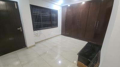 Bedroom Image of 1800 Sq.ft 3 BHK Builder Floor for rent in Surya Niketan, Anand Vihar New Delhi for Rs. 65000