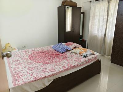 Bedroom Image of 610 Sq.ft 1 BHK Apartment / Flat for rent in Amanora Park Town Pune for Rs. 26000