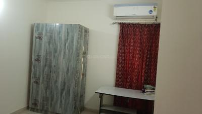 Bedroom Image of 1150 Sq.ft 3 BHK Apartment / Flat for rent in Gaurs Siddhartham, Siddharth Vihar Ghaziabad for Rs. 32000