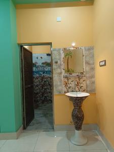 Bathroom Image of 1000 Sq.ft 3 BHK Independent House for rent in Kharagpur West Medinipur for Rs. 12000