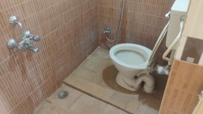 Image of 1000 Sq.ft 2 BHK Apartment / Flat for rent in Daulat Nagar Apartments, Anand Nagar, Sinhagad Road, Pune for Rs. 27000