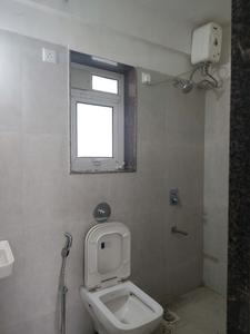 Common Bathroom Image of 700 Sq.ft 1 BHK Apartment / Flat for rent in Unique Greens, Thane West Thane for Rs. 17000