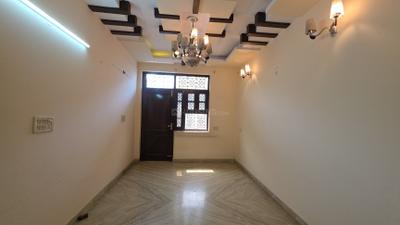 Living Room Image of 900 Sq.ft 2 BHK Builder Floor for rent in Pitampura New Delhi for Rs. 32500