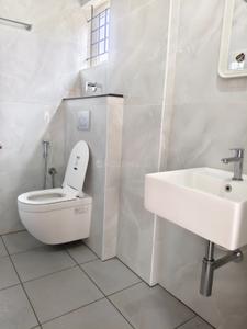 Bathroom Image of 550 Sq.ft 1 BHK Apartment / Flat for rent in New Tippasandra Bengaluru for Rs. 33000