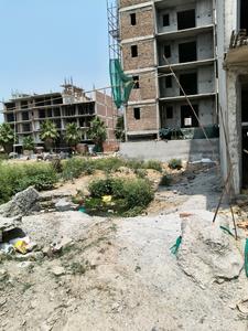 DLF City Phase 1 Plot View 2