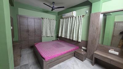 Bedroom Image of 1050 Sq.ft 2 BHK Apartment / Flat for sale in Beliaghata Kolkata for Rs. 6500000