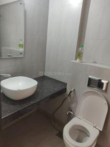 Bathroom Image of 1200 Sq.ft 3 BHK Apartment / Flat for rent in Godrej Prime, Chembur Mumbai for Rs. 100000