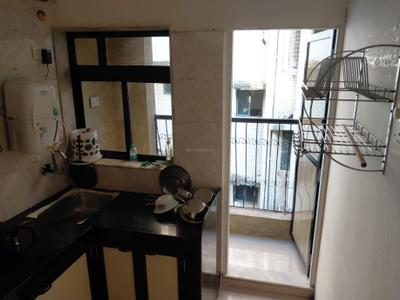 Kitchen Image of 750 Sq.ft 1.5 BHK Apartment / Flat for rent in Vashi Navi Mumbai for Rs. 37000