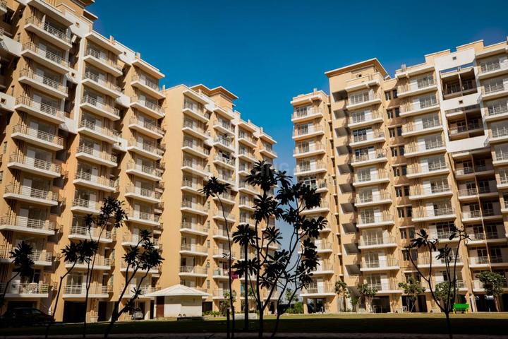 Breez Global Heights Main Image 1