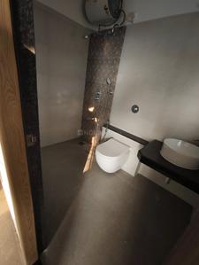 Bathroom Image of 1700 Sq.ft 3 BHK Apartment / Flat for sale in Venkatesh Skydale, Hingne Khurd Pune for Rs. 27200000