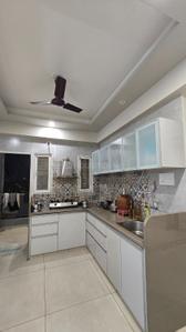 Kitchen Image of 1025 Sq.ft 3 BHK Apartment / Flat for sale in Khodiyar Nagar Vadodara for Rs. 5800000