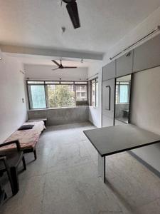 Hall Image of 410 Sq.ft 1 BHK Apartment / Flat for rent in Ghatkopar East Mumbai for Rs. 42000