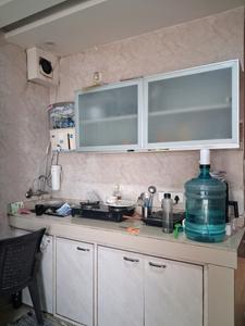 Kitchen Image of 500 Sq.ft 1 RK Builder Floor for rent in Patel Nagar New Delhi for Rs. 15000
