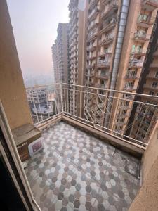 Balcony Image of 850 Sq.ft 3 BHK Apartment / Flat for sale in Migsun Twiinz, Eta II Greater Noida for Rs. 7900000