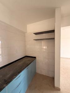 Kitchen Image of 650 Sq.ft 2.5 BHK Apartment / Flat for rent in Pushpam Elegance, Vatva Ahmedabad for Rs. 11500