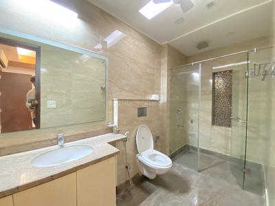 Bathroom Image of 1800 Sq.ft 3 BHK Builder Floor for rent in Uday Park New Delhi for Rs. 160000