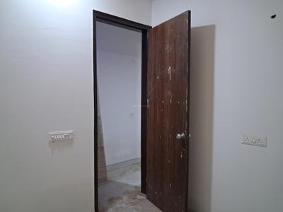 Bedroom Image of 900 Sq.ft 2 BHK Apartment / Flat for sale in Paradise Homes, Sector 73 Noida for Rs. 3900000