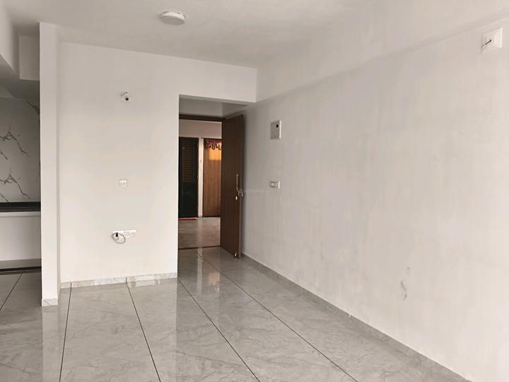 Raysan Main Image 1