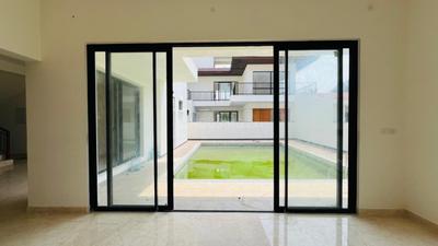 Hall Image of 8500 Sq.ft 4 BHK Independent House for sale in Muttukadu Chennai for Rs. 80000000