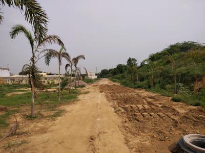 Image of 900 Sq.ft Residential Plot / Land for sale in Tilpata Karanwas, Greater Noida for Rs. 2500200
