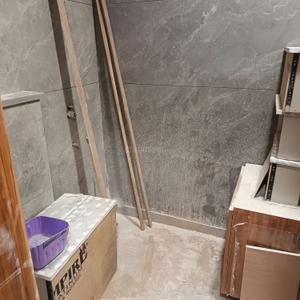 Image of 1000 Sq.ft 3 BHK Builder Floor for sale in Shalimar Bagh, New Delhi for Rs. 26500000